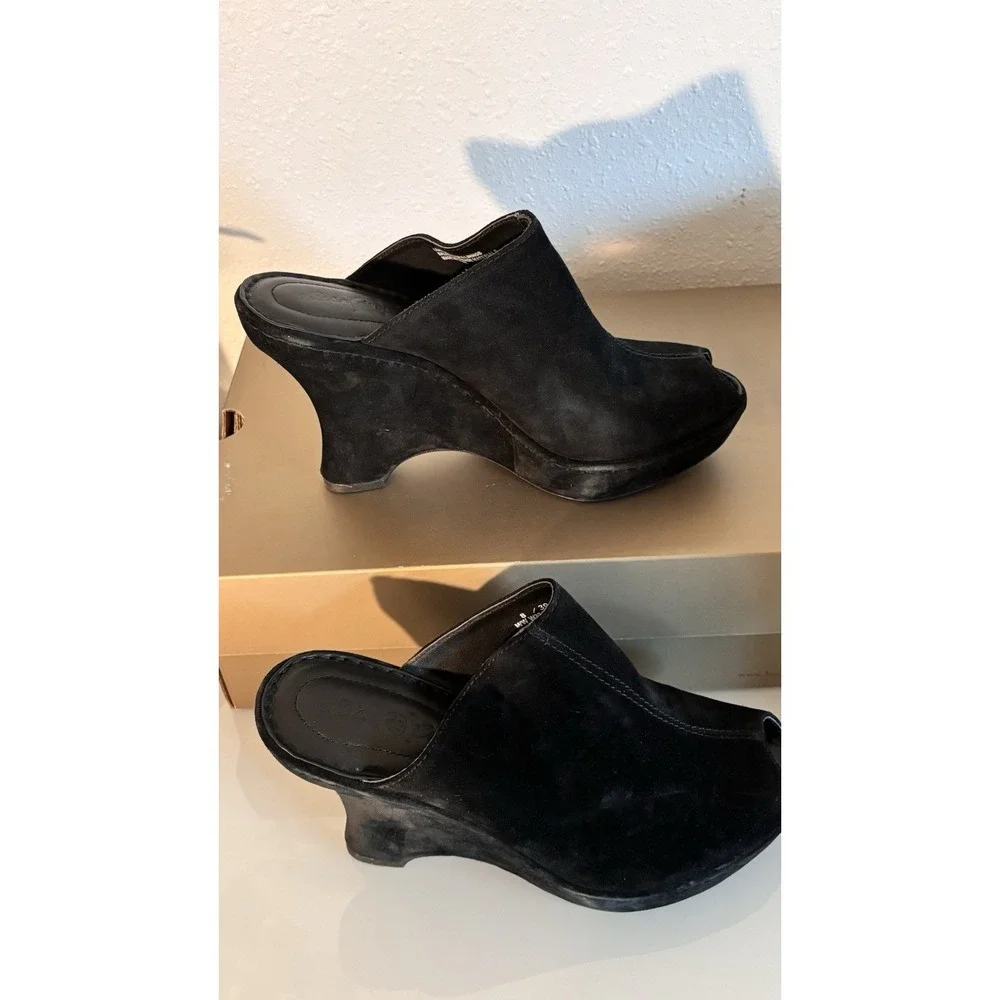 Born Crown Vair Black Leather Wedge Mules Peep Toe Size‎ 8 EU 39 NIB